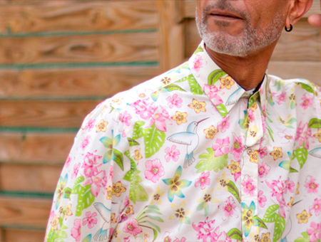 Chemise homme à fleurs, chemise marguerite, chemise rose, chemise imprimé fleurie, chemise tahiti, chemise vacances, chemise hawaienne, chemise bali, chemise australie, chemise magnum, chemise florale