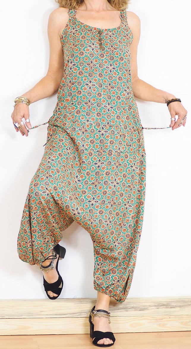 Combinaison femme, combi sarouel , combi pantalon femme, salopette femme, combinaison bohème boho ample large poche imprimé combinaison rayonne bouton